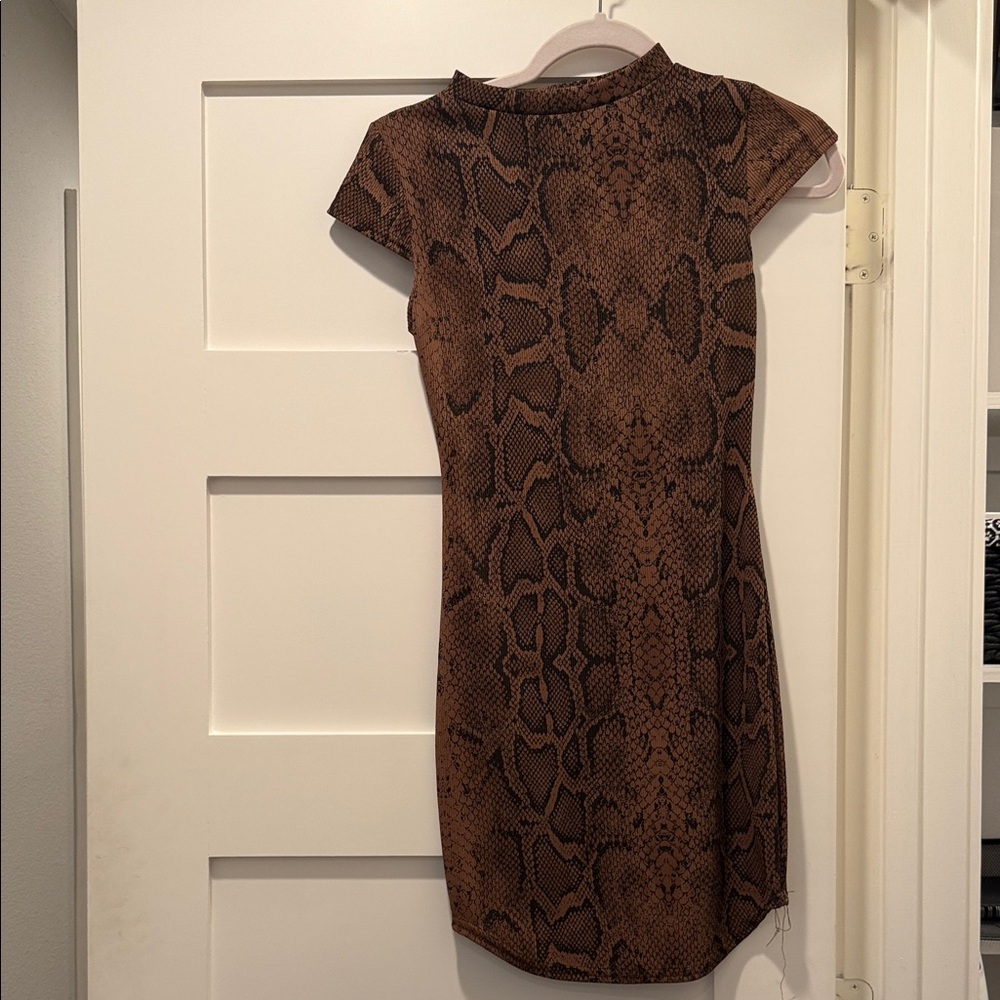 PrettyLittleThing Brown Snake Print Top